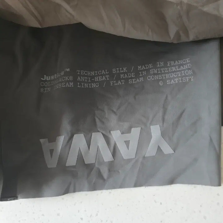 [BUNJANG] M Satisfy Tech Silk 8-inch Falcon / [M] 새티스파이 테크 실크 8인치 팔콘