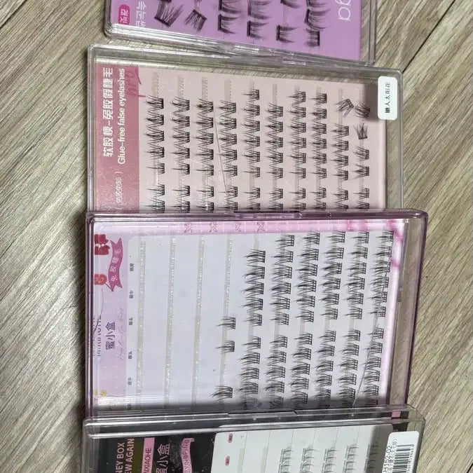 [BUNJANG] Eyelashes and Nail Set Bundle / 속눈썹 네일 일괄