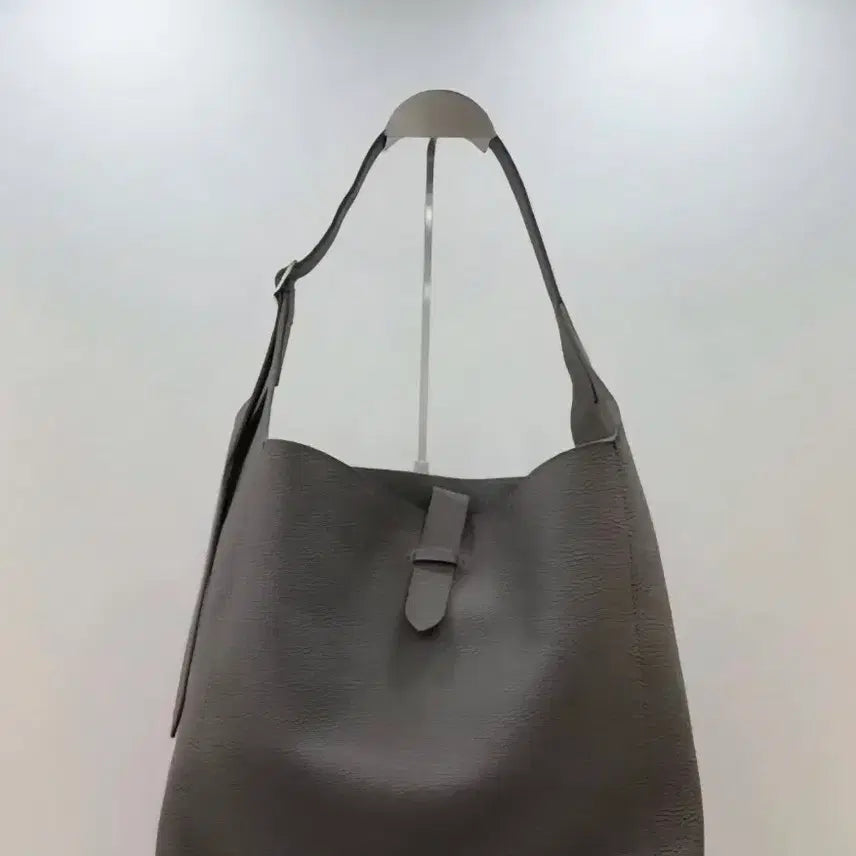 [BUNJANG] Etoffe Gray Leather Hobo Bag / 에토프 그레이 색상 고급 소가죽 호보백 더로우 느낌