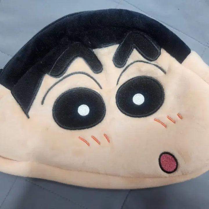 [BUNJANG] Dr. G Crayon Shin-chan Pouch / 닥터지짱구파우치