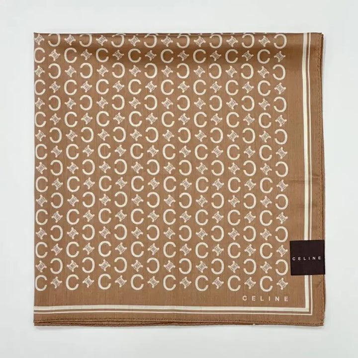 [BUNJANG] Celine Petit Scarf Handkerchief / (새상품) celine / 셀린느 쁘띠스카프 손수건