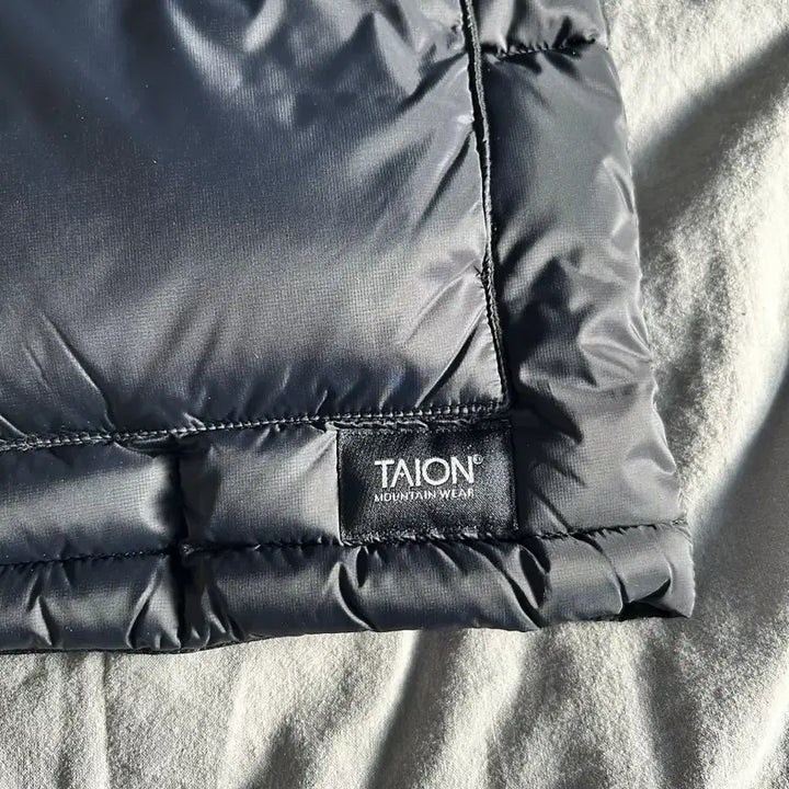 [BUNJANG] Tion Mountain Packable Puffer Down Jacket / 새상품) 타이온 마운틴 패커블 푸퍼 다운 자켓