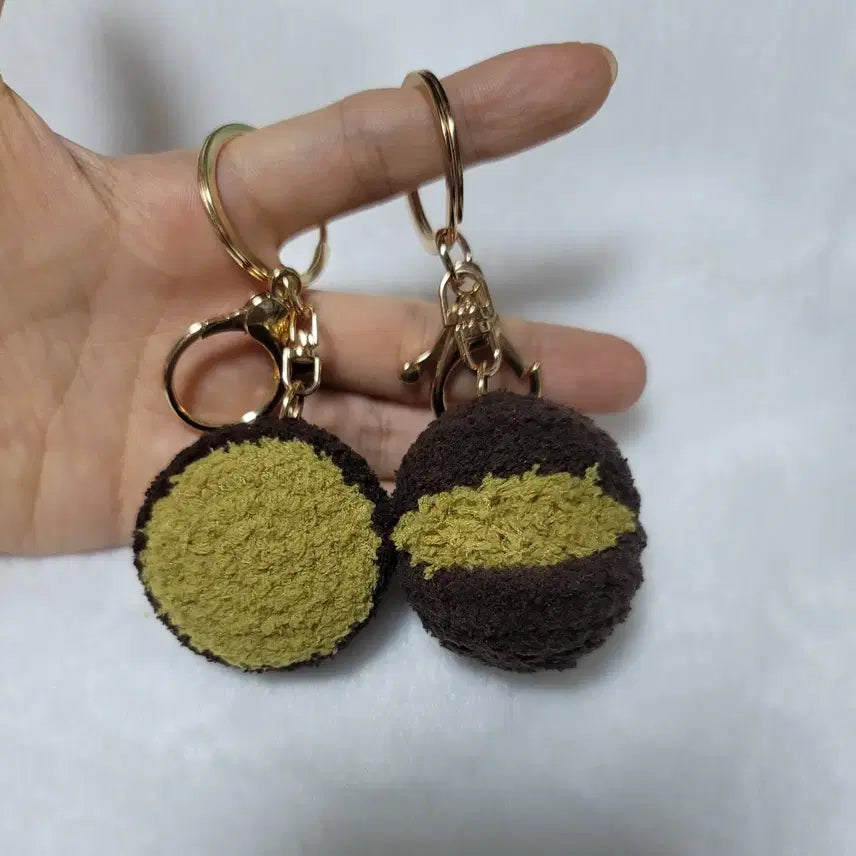 [BUNJANG] Handmade Crochet Dubai Jjontuck Cookie Keyring / 핸드메이드 뜨개 두바이쫀득쿠키 키링 두쫀쿠 키링