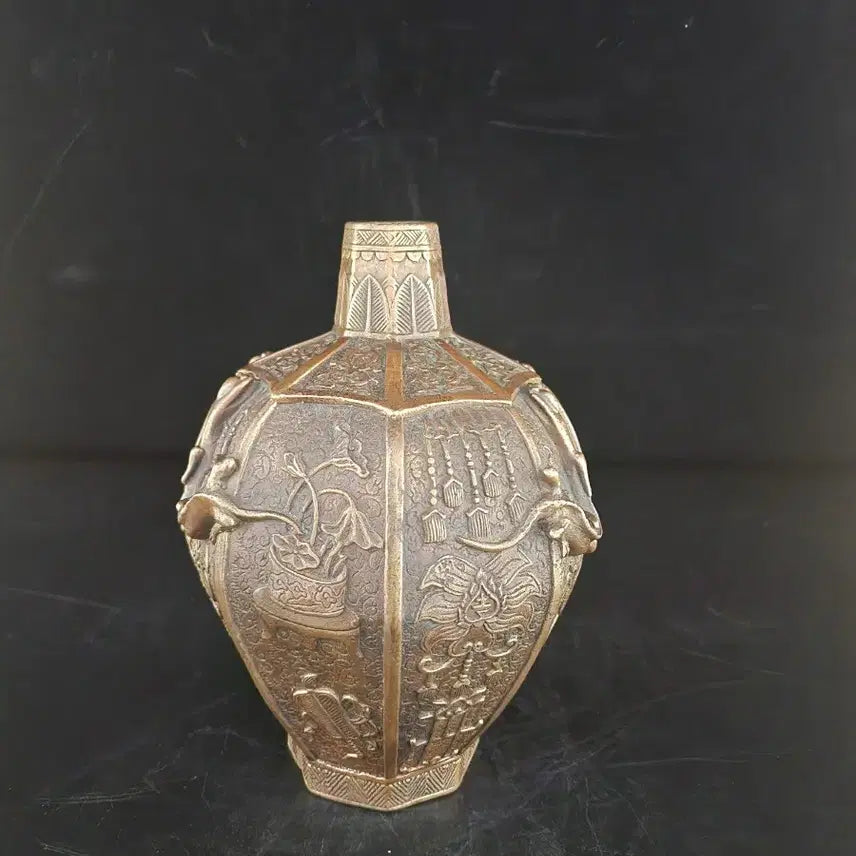 [SOLD OUT] (관지 건륭어제) 청동 황실문양 8각용문 팔보 항아리 중국도자기