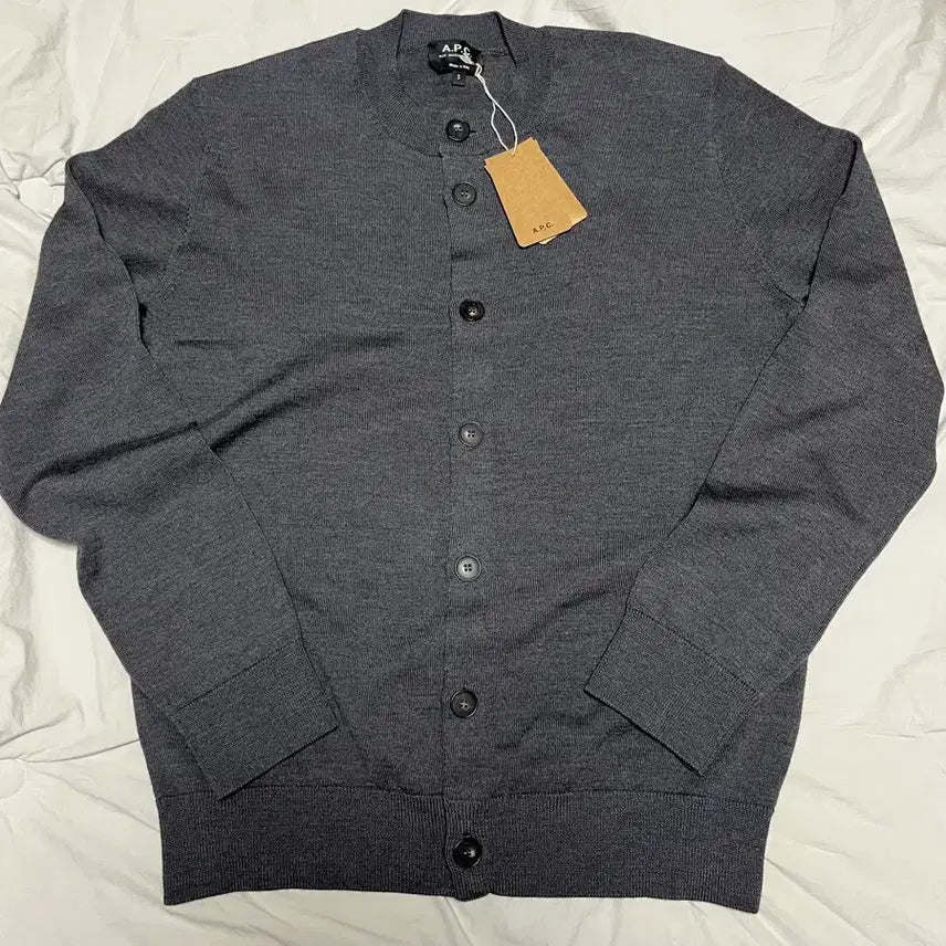 [BUNJANG] A.P.C. Gray Cardigan / A.P.C 아페쎄 라운드넥 그레이 가디건