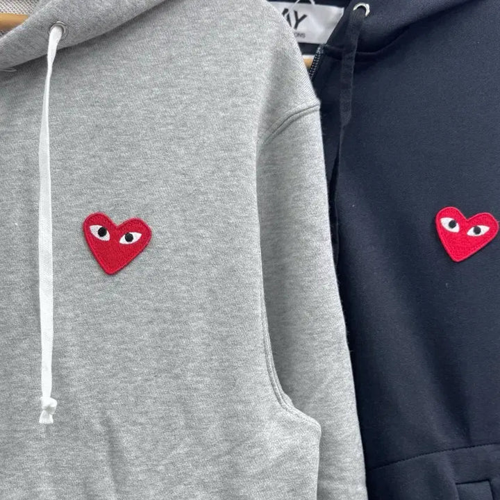 [BUNJANG] Comme des Garcons Play Heart Patch Hoodie Zip-up / ((새상품)) 꼼데가르송 플레이 하트 패치 후드집업 회색/검정