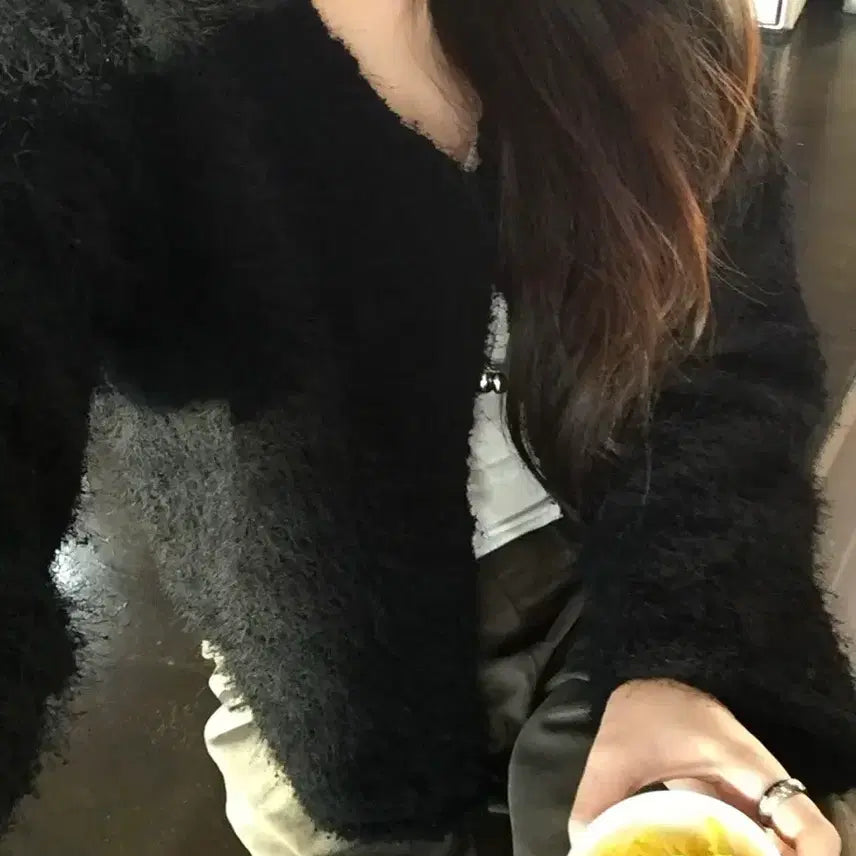 [BUNJANG] HAVE SOME MONTHS Cardigan / 에이블리 헤이브먼스 퍼 가디건_ 블랙