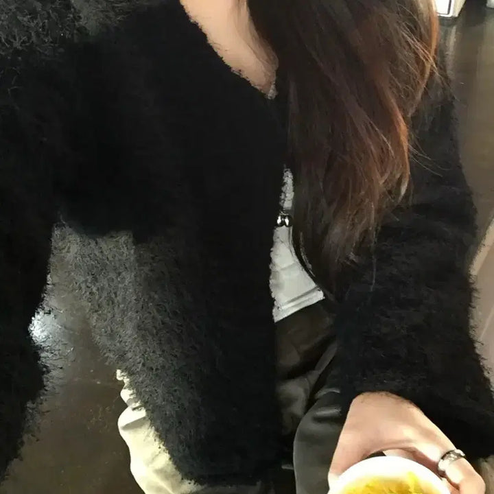 [BUNJANG] HAVE SOME MONTHS Cardigan / 에이블리 헤이브먼스 퍼 가디건_ 블랙