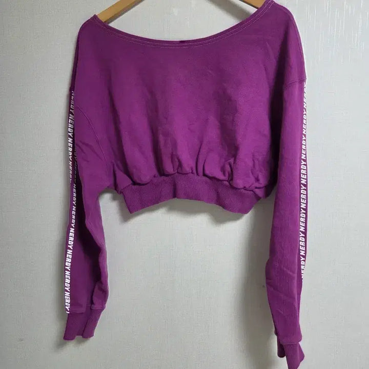 [BUNJANG] Nerdie Crop Sweatshirt Purple Free Size / 널디 크롭 맨투맨 퍼플 프리