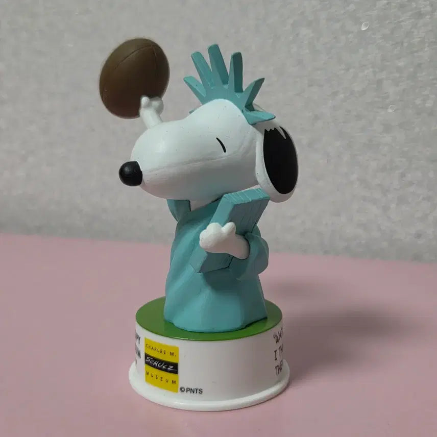 [BUNJANG] Snoopy Statue of Liberty Figure / 스누피 자유의 여신상 피규어