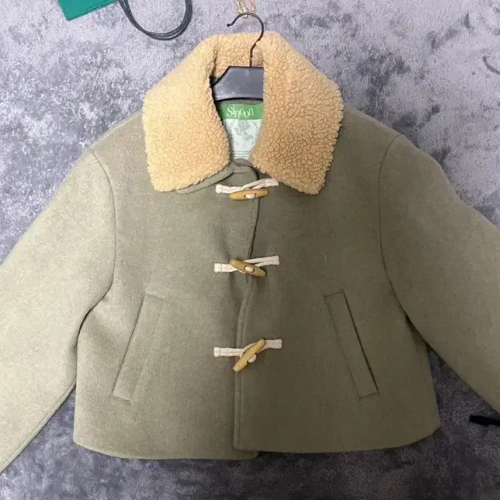 [BUNJANG] Sinoon Short Shearling Duffle Coat / 시눈 sinoon 숏 시어링 더플코트 떡볶이코트