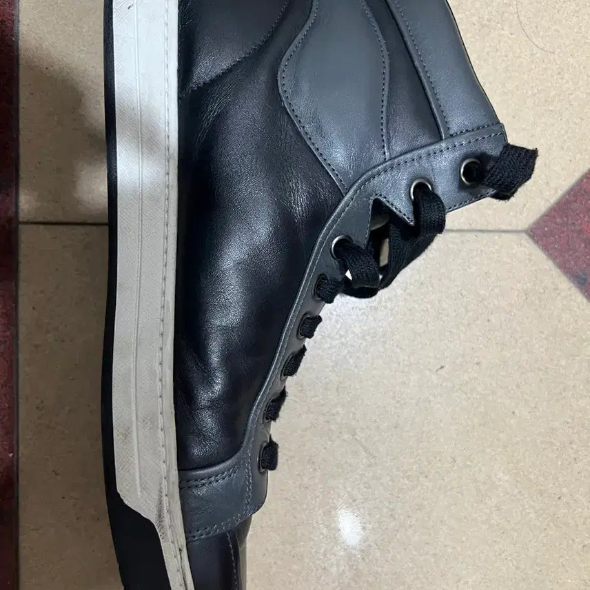 [BUNJANG] Prada Sport Leather High Top Sneakers / 프라다 스포츠 레더 하이탑