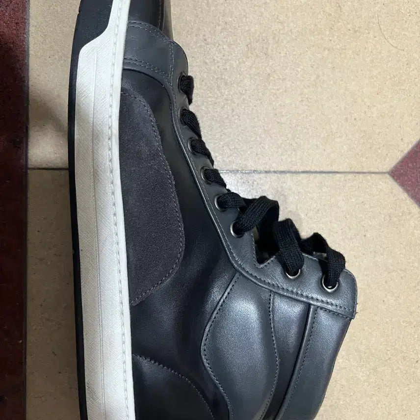 [BUNJANG] Prada Sport Leather High Top Sneakers / 프라다 스포츠 레더 하이탑