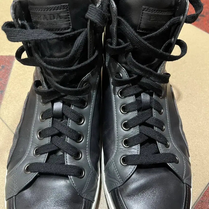 [BUNJANG] Prada Sport Leather High Top Sneakers / 프라다 스포츠 레더 하이탑