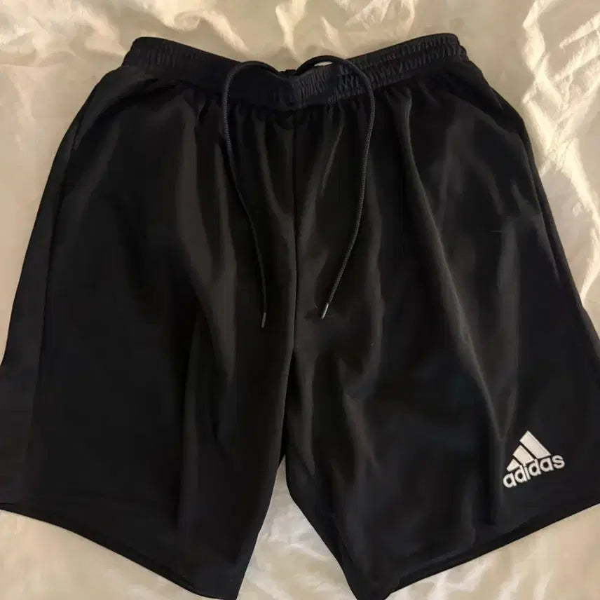 [BUNJANG] Adidas Shorts / 아디다스 반바지