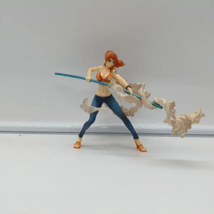[BUNJANG] One Piece Nami Figure / 원피스 나미 피규어