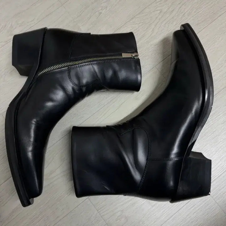 [BUNJANG] Lost Garden Victor Boots 250 / [250] 로스트가든 빅터 부츠 판매