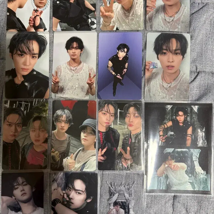 [BUNJANG] Stray Kids Lee Know Album Photocards Bundle Set / 스트레이키즈 리노 자이언트 앨포 등 일괄 판매