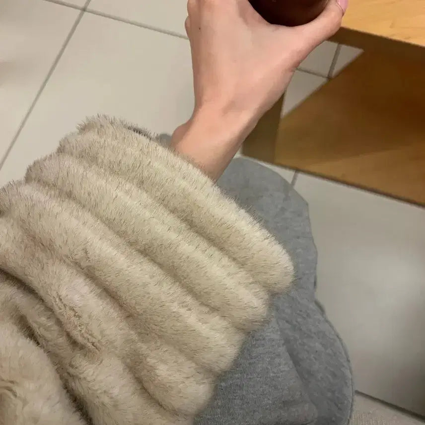 [BUNJANG] moee Goose Faux Fur Coat / moee 구스 페이크퍼