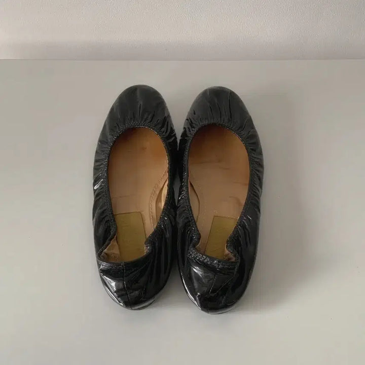 [BUNJANG] Lanvin Black Patent Flat Shoes / 220 랑방 블랙 페이턴트 플랫슈즈