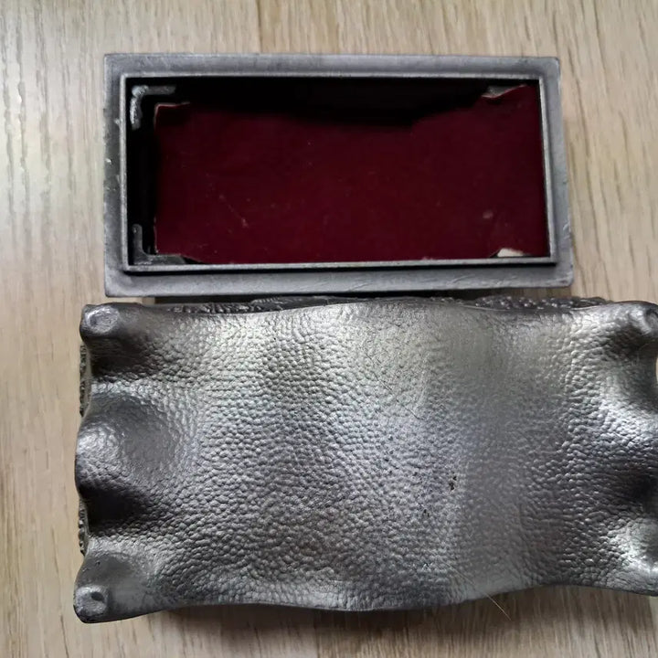 [BUNJANG] Ornamental Pewter Jewelry Box / 장식,주석,기념품보석함 (무게,820g) 판매합니다