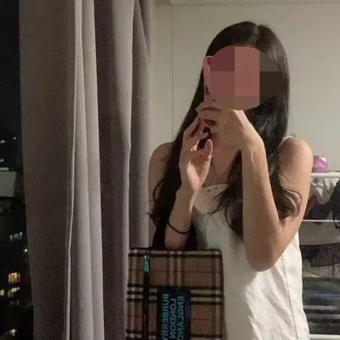 [BUNJANG] Burberry Vintage Check Portrait Clutch Bag / 버버리 빈티지 체크 포트레이트 클러치 파우치백