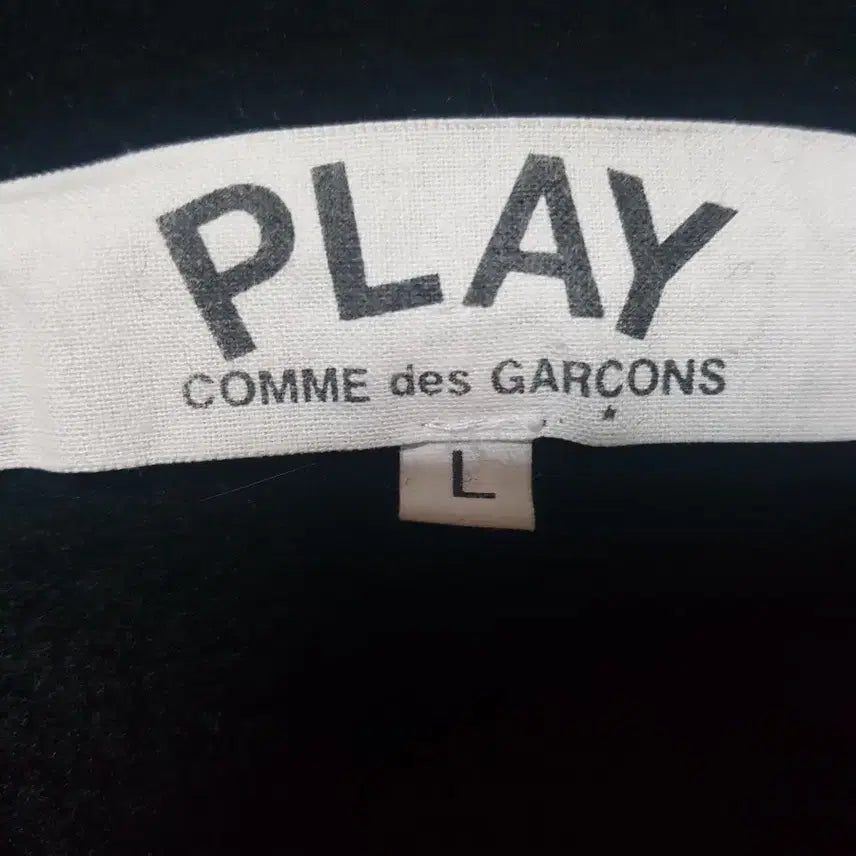 [BUNJANG] Comme des Garcons Play Black Cardigan / 꼼데가르송 플레이 블랙 가디건