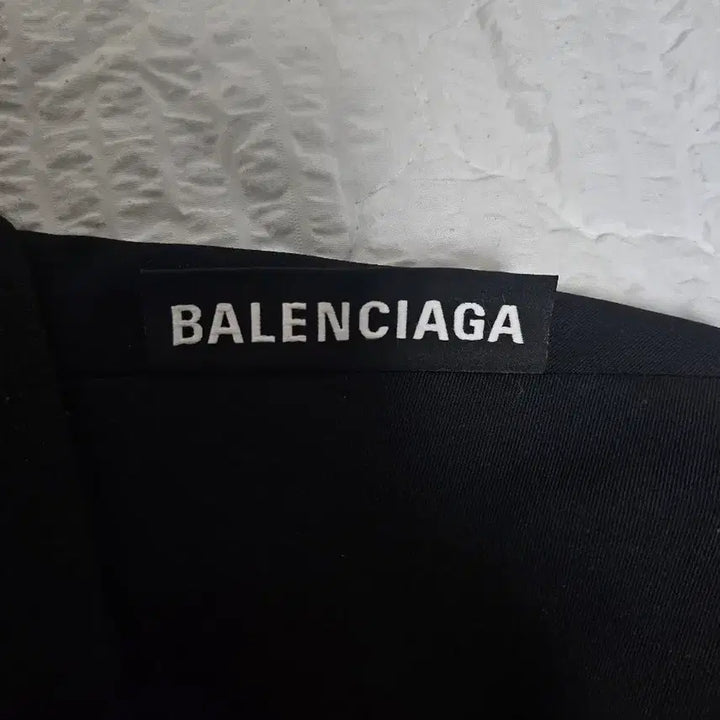 [BUNJANG] Balenciaga Square Logo Blazer / 발렌시아가 숄더 스퀘어 로고 블래이저