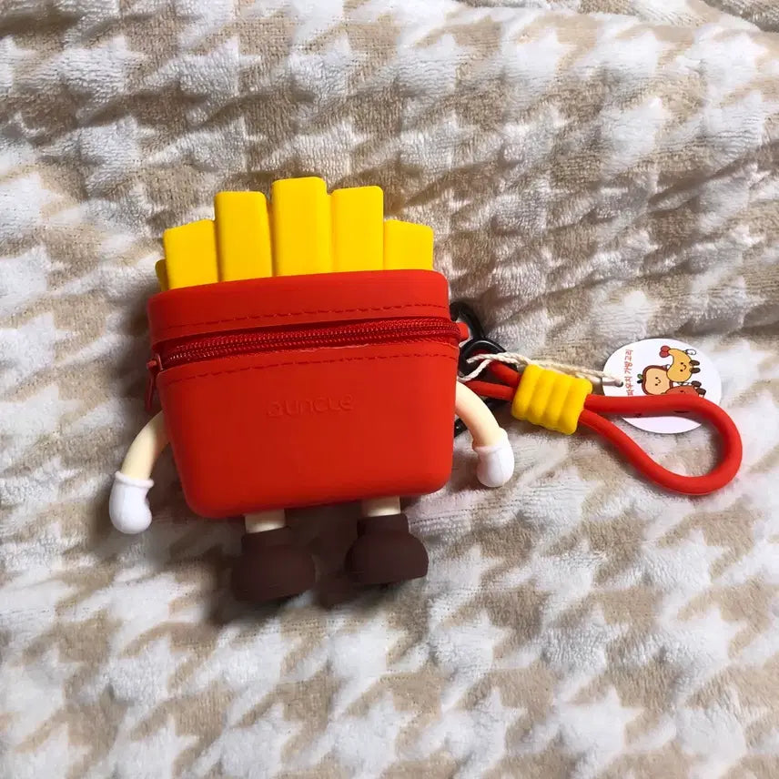 [BUNJANG] Potato Fries Silicone Pouch Keychain / 감자튀김 실리콘파우치 키링