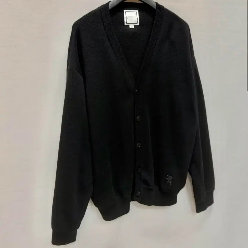 [BUNJANG] Wooyoungmi V-Neck Cardigan Black 23FW / 우영미 브이넥 가디건 블랙 23FW 50사이즈