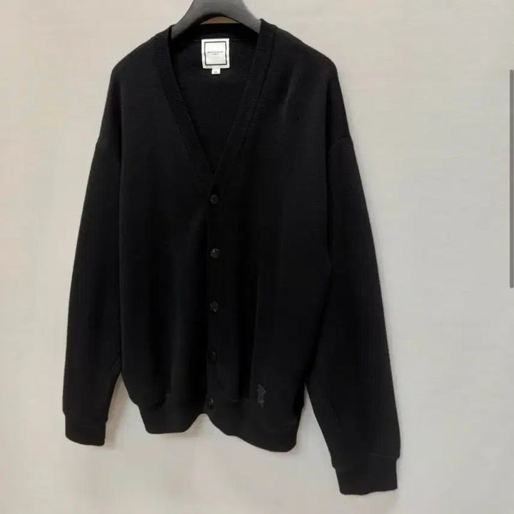 [BUNJANG] Wooyoungmi V-Neck Cardigan Black 23FW / 우영미 브이넥 가디건 블랙 23FW 50사이즈
