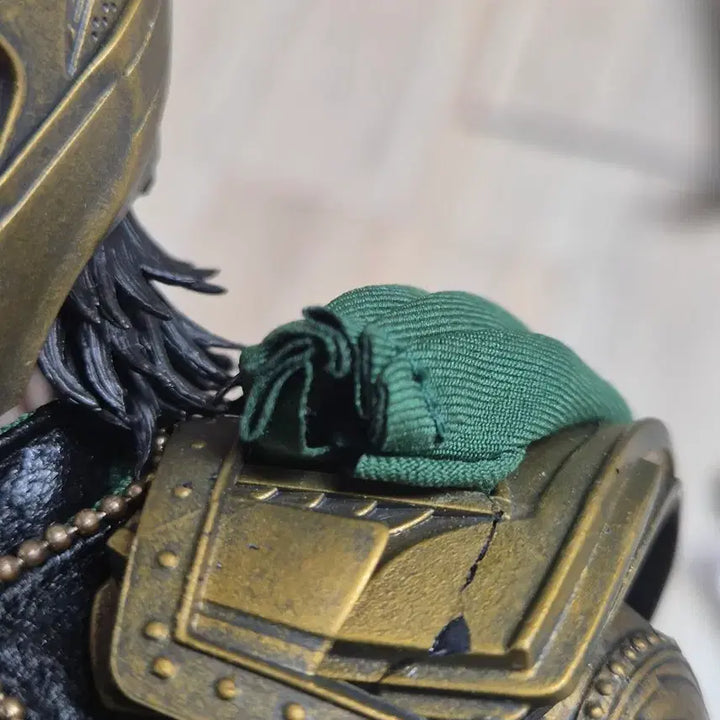 [BUNJANG] Hot Toys Avengers Loki Figure / 핫토이 어벤져스 로키 피규어 팝니다