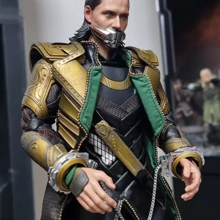 [BUNJANG] Hot Toys Avengers Loki Figure / 핫토이 어벤져스 로키 피규어 팝니다