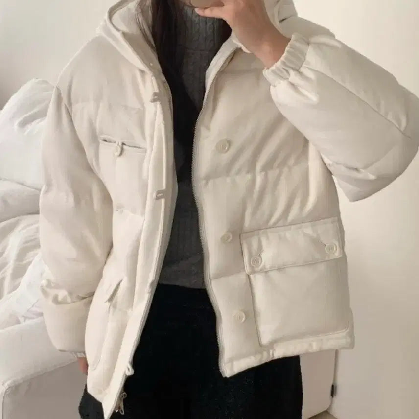 [BUNJANG] Founders Goose Down Padding Jacket (Ivory) / [가격안내려요] 도매택 파운더스 에디 구스다운 패딩 (아이보리)