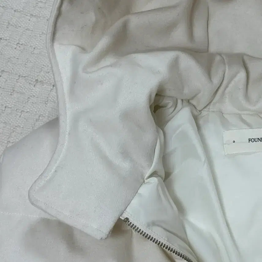 [BUNJANG] Founders Goose Down Padding Jacket (Ivory) / [가격안내려요] 도매택 파운더스 에디 구스다운 패딩 (아이보리)