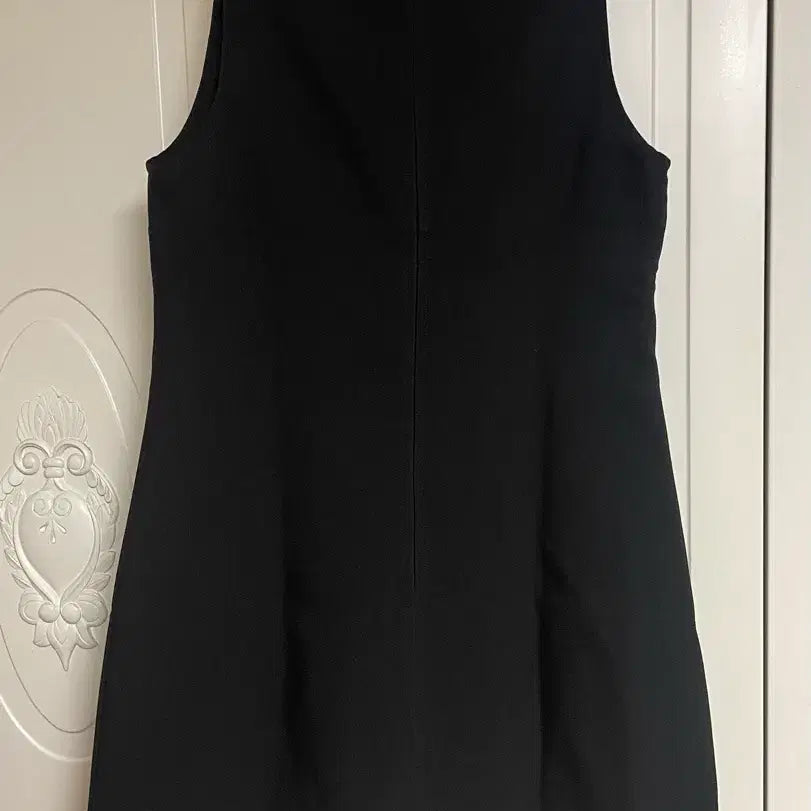 [BUNJANG] 8 Seconds Sleeveless Dress / [새상품] 에잇세컨즈 민소매 나시 원피스