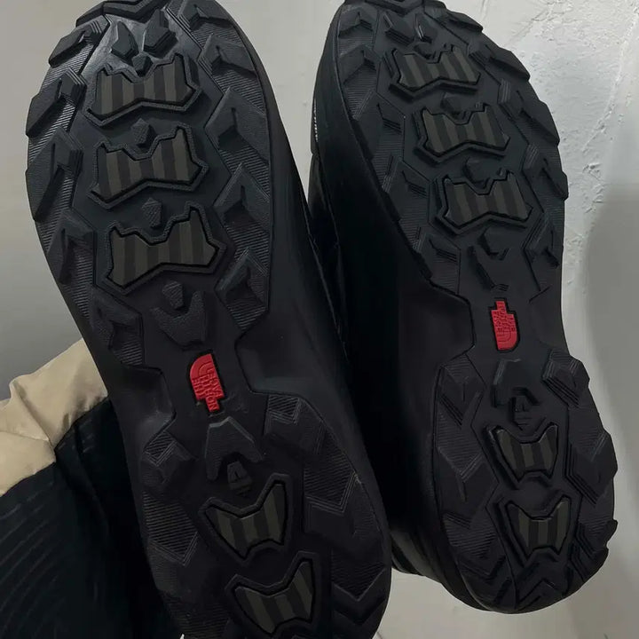 [BUNJANG] The North Face White Label Bootie Short Premium Goose Down Padding Boots 270 / 노스페이스 화이트라벨 부티숏 프리미엄 구스다운 패딩부츠 270