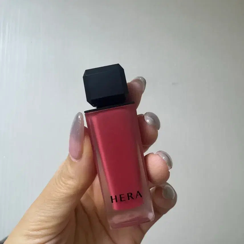 [BUNJANG] Hera Sensual Powder Matte Lipstick - 145 Forever Young / 헤라 센슈얼 파우더 매트 립 -145 포에버영