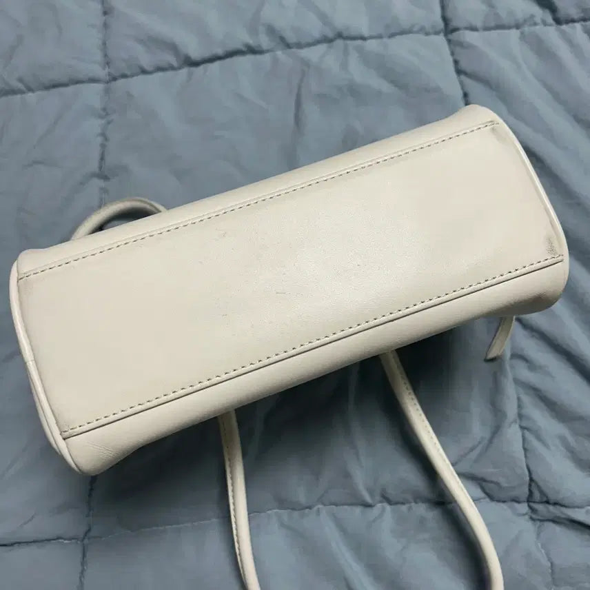 [BUNJANG] Marithe Francois Girbaud Run Leather White Bowling Mini Bag / 마리떼 프랑소와 저버 룬 레더 백 화이트 볼링 미니 차정원 토트 숄더