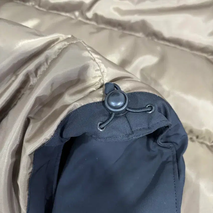 [BUNJANG] Epigram Pearl Collar Short Padded Jacket (Black) / (무료배송) [L] 시리즈 에피그램 펄카라 숏패딩 (블랙)