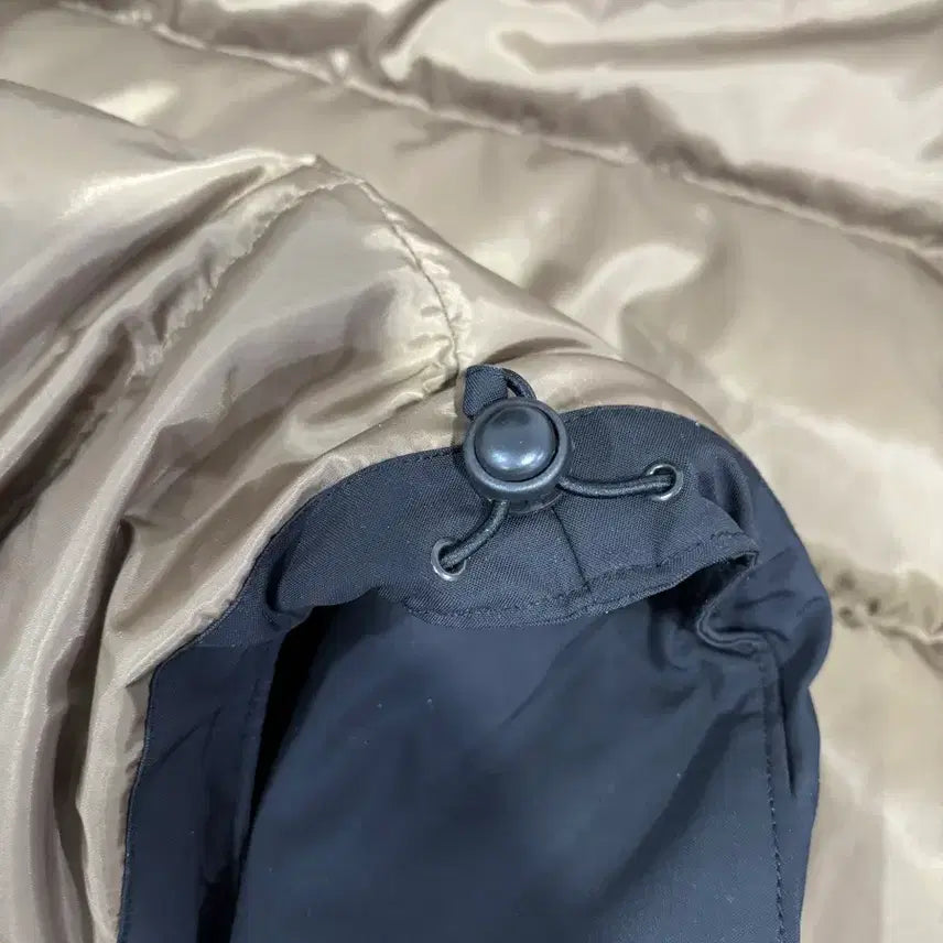 [BUNJANG] Epigram Pearl Collar Short Padded Jacket (Black) / (무료배송) [L] 시리즈 에피그램 펄카라 숏패딩 (블랙)