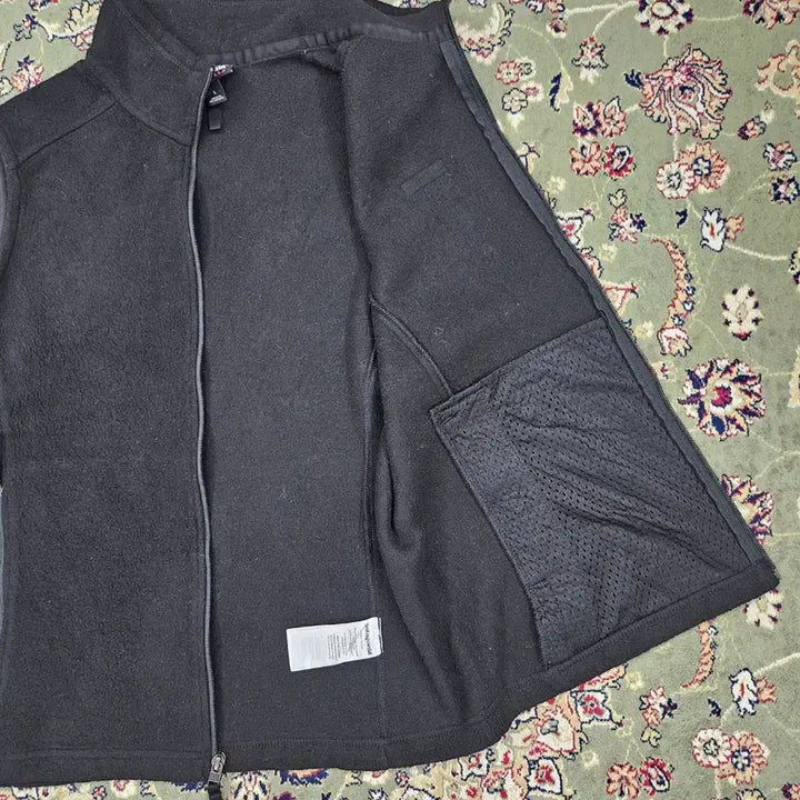 [BUNJANG] Patagonia Synchilla Black Vest (L) / [최종할인] 파타고니아 여성용 신칠라 블랙 베스트 L 95사이즈감