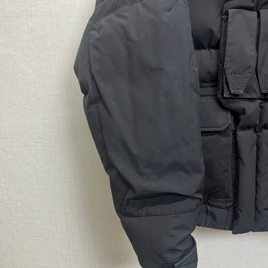 [BUNJANG] Customellow X Silencian Oversized Goose Down Short Padded Jacket / 남자 커스텀멜로우 X 실렌시온 오버핏 구스 다운 숏패딩 자켓 100