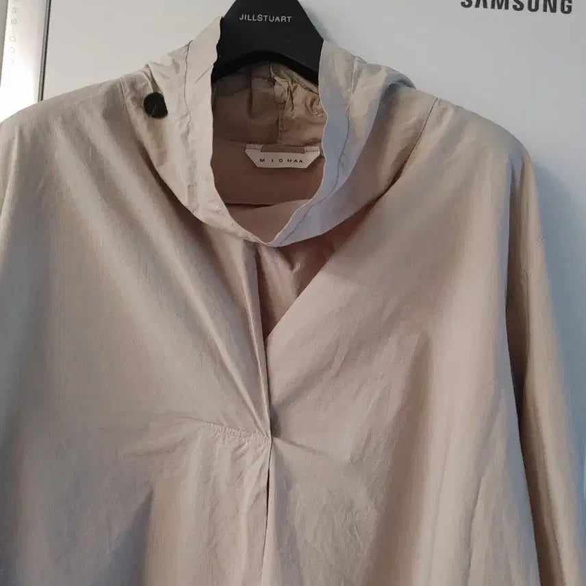 [BUNJANG] Missha Beige Blouse / 미샤 블라우스 베이지