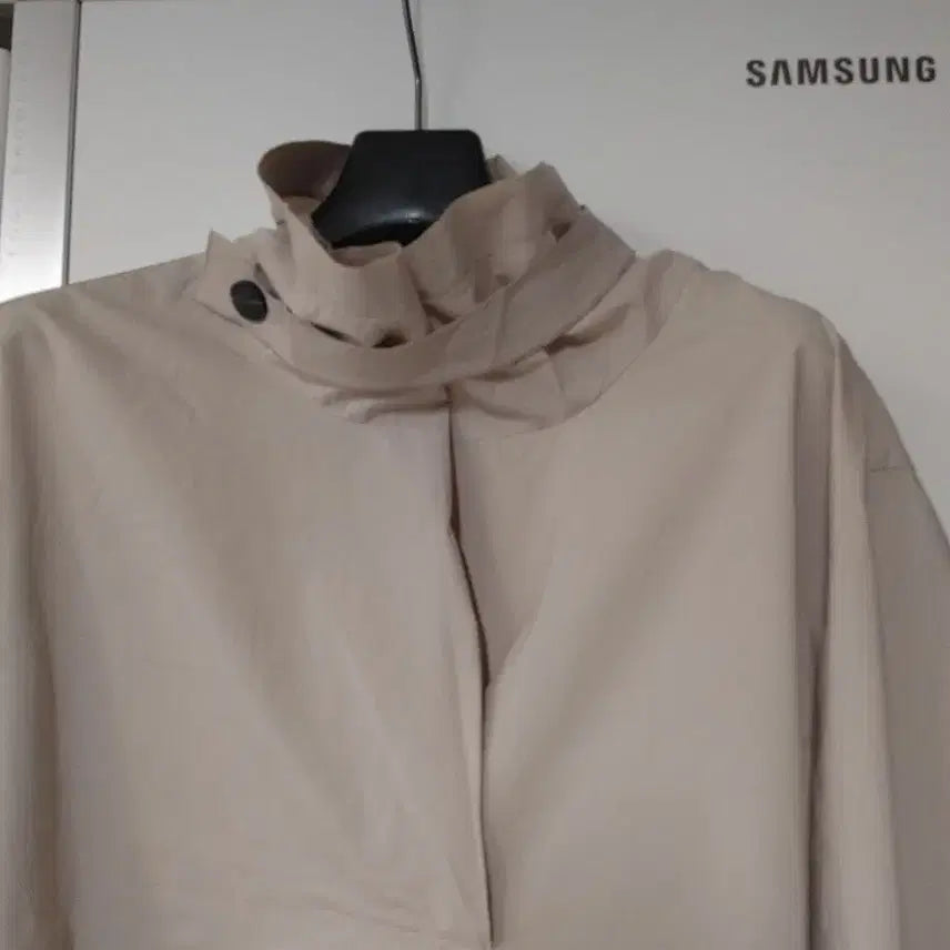 [BUNJANG] Missha Beige Blouse / 미샤 블라우스 베이지