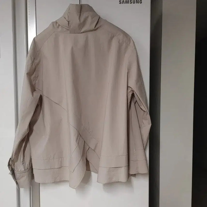 [BUNJANG] Missha Beige Blouse / 미샤 블라우스 베이지