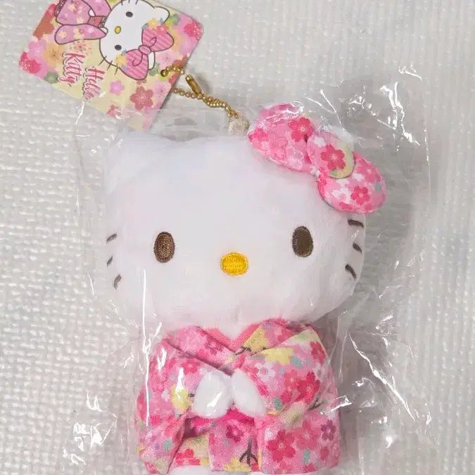 [BUNJANG] Sanrio Hello Kitty Kimono Yukata Mascot Keyring / 헬로키티 기모노 유카타 인형 키링 마스코트 핑크 리본일본벚꽃사쿠라 산리오