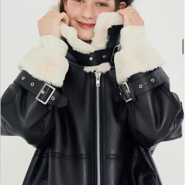 [BUNJANG] Metaverse Leather Long Coat / 메타퍼 가죽 롱 무스탕 코트 롱코트