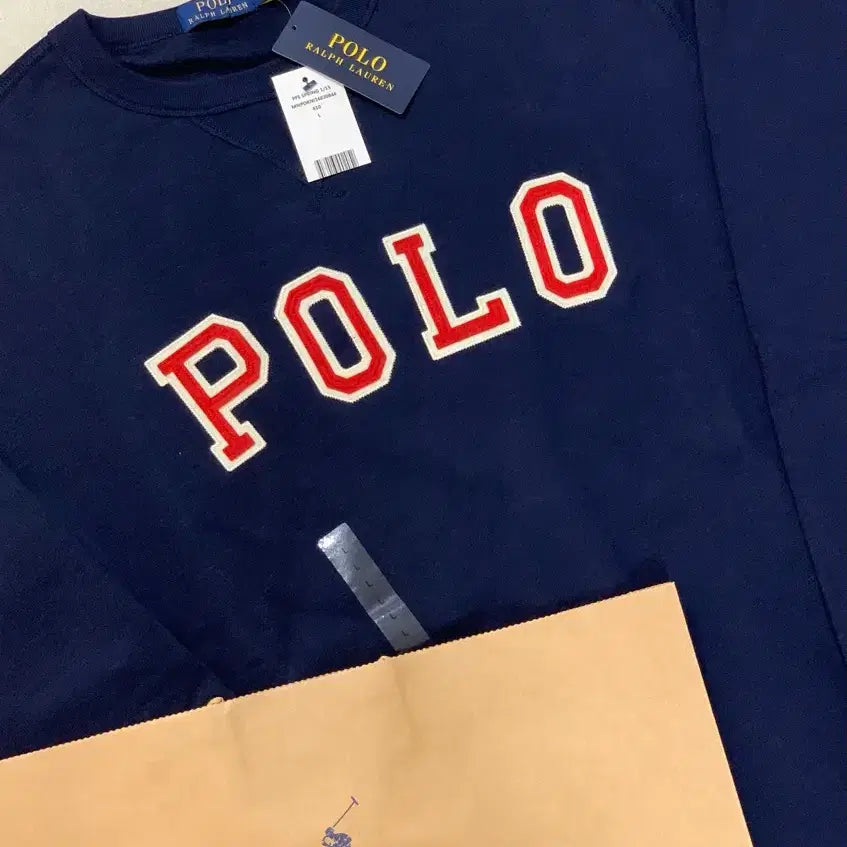 [BUNJANG] Polo Vintage Patch Logo Sweatshirt (Sealed) / [QR가능/쇼핑백O] 폴로 빈티지 패치 로고 맨투맨 미개봉 새상품