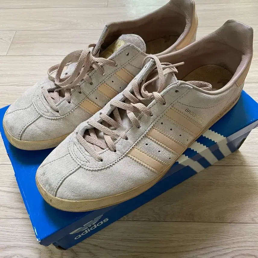[BUNJANG] Adidas Broomfield Ash Pearl Sneakers / 아디다스 브룸필드 애쉬 펄 285
